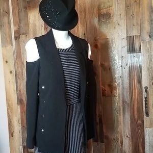 Romeo & Juliet couture Cold Shoulder Jacket in Black. Final lowest price.